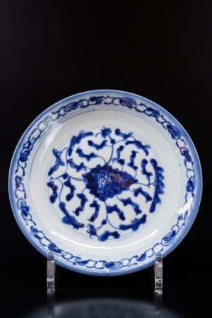 Antique plate dark blue